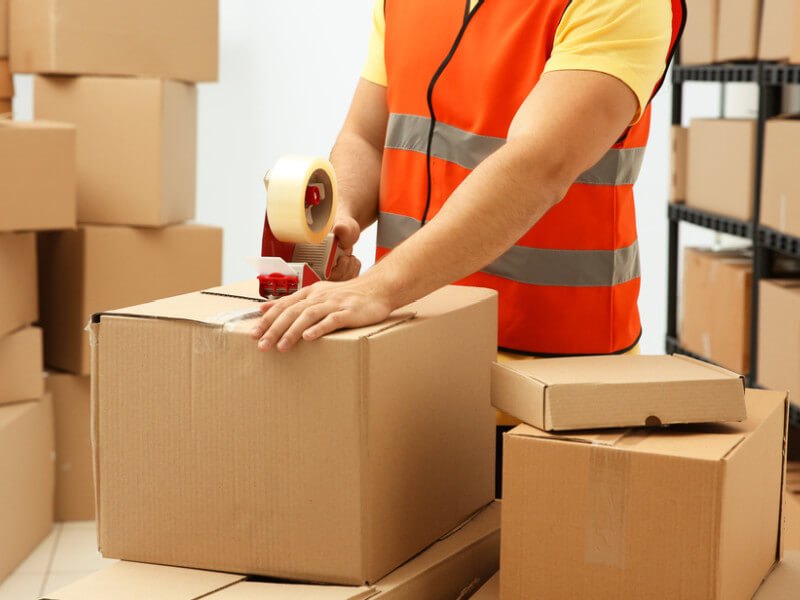 Đóng gói hàng theo thùng tiêu chuẩn khi nhập khẩu